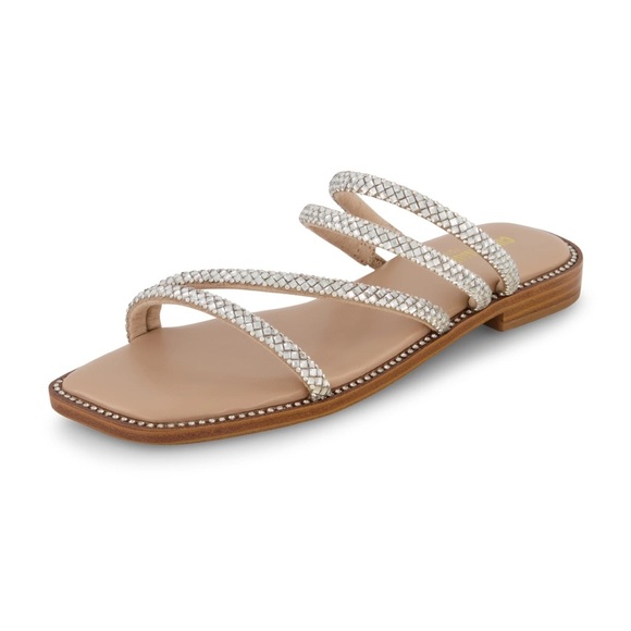 CUSHIONAIRE Varda Womens Size 11M Studded Silver Strappy Sandals Memory Foam NIB - Picture 1 of 14